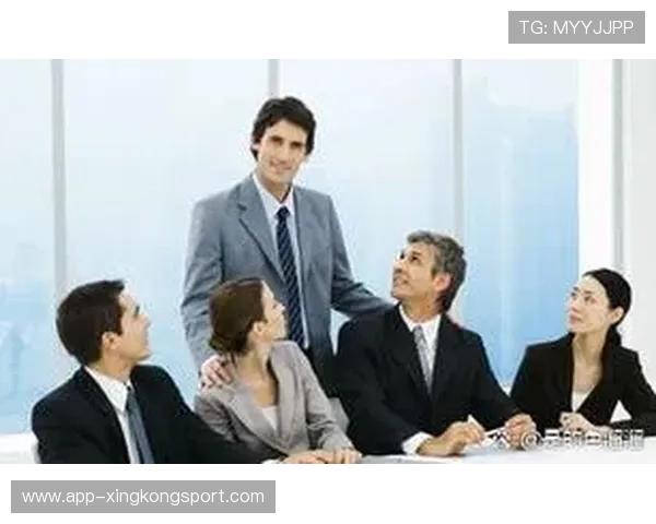 武汉羽毛球队在挑战赛中的团队协作表现分析与点评