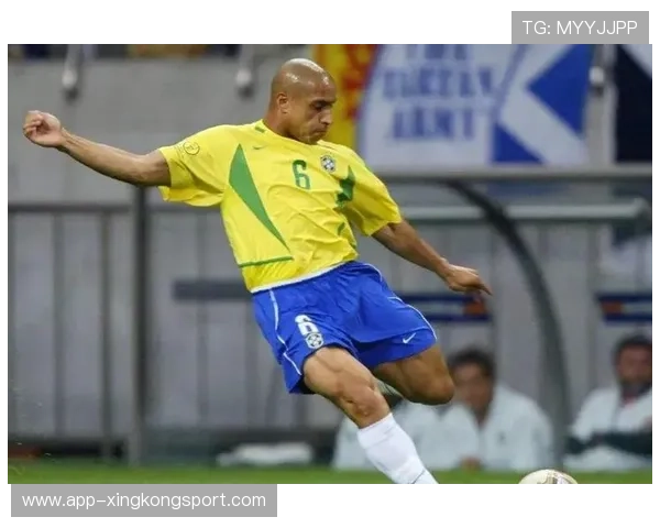 拆传奇足球明星卡的乐趣与收藏价值探秘 拆传奇足球明星卡的乐趣与收藏价值探秘