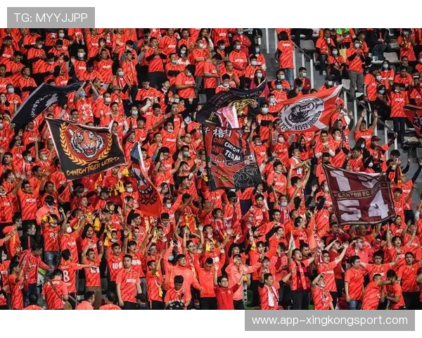 赛后分析:北京足球队与广州足球队比赛的战术与经验总结 赛后分析:北京足球队与广州足球队比赛的战术与经验总结