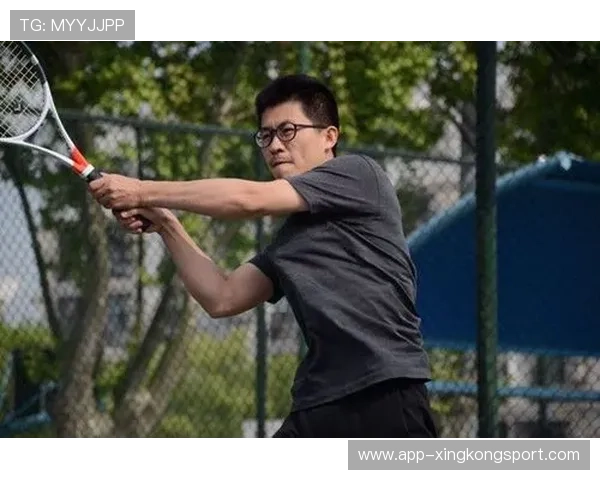 南京网球队防反战术创新探索与实践的深度剖析与未来展望 南京网球队防反战术创新探索与实践的深度剖析与未来展望