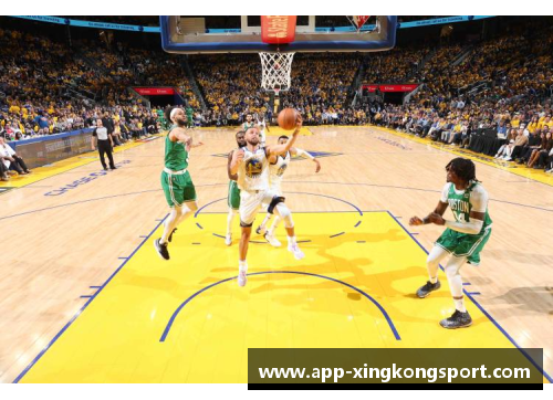 NBA总决赛G2精彩瞬间：双方激烈对抗，谁将扳平比分？